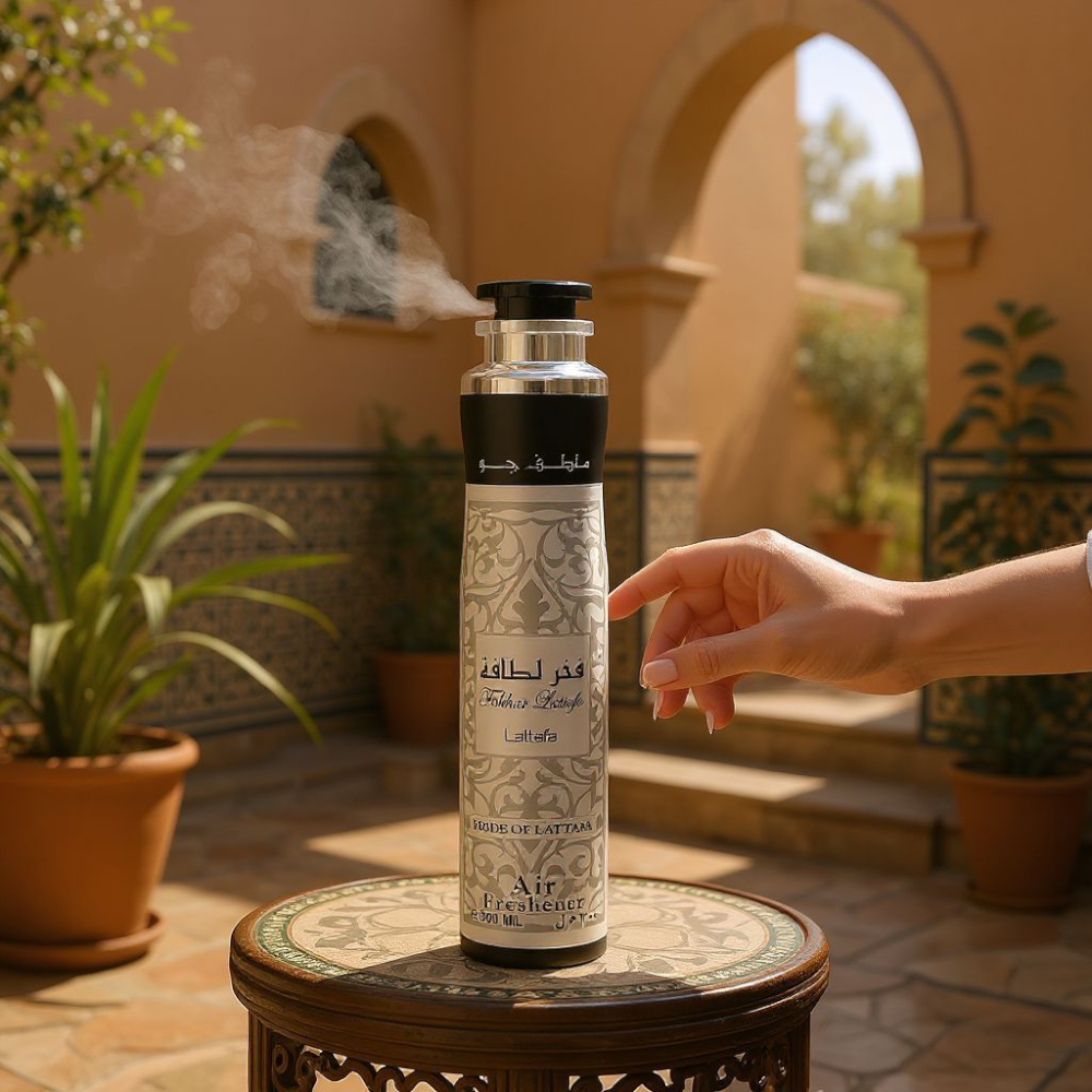 Lattafa Fakhar Silver – spray odorizant încăperi 300 ml Lattafa Fakhar Silver